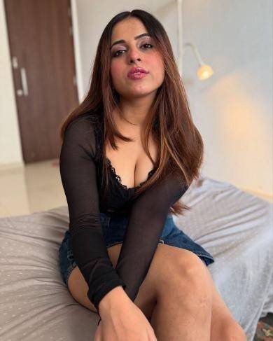 Naina - Guwahati Escorts